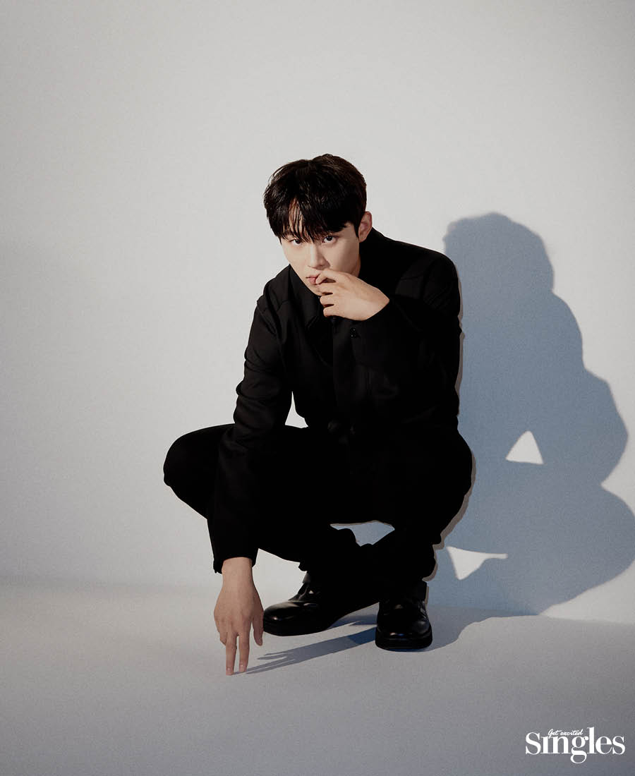 김성철의 싱글즈 화보, 김성절, 빈센조 민성, 스위트홈 정의명, 지킬앤하이드 김성철, 김성철 화보, 김성철 티라미수케이크